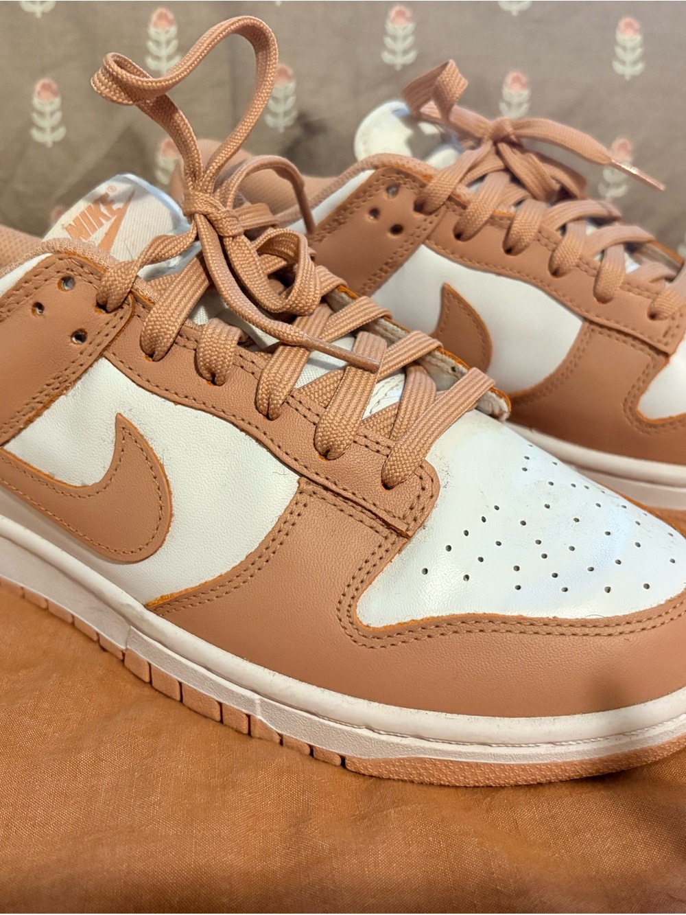 Nike Women’s Dunks